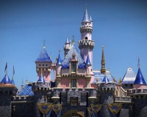 Magical Disneyland Resort (Anaheim, California) 4u