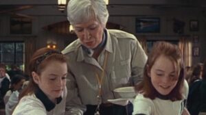 Polly Holliday dead at 88