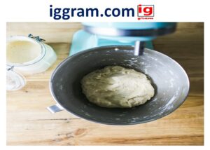 beginner sourdough sandwich bread