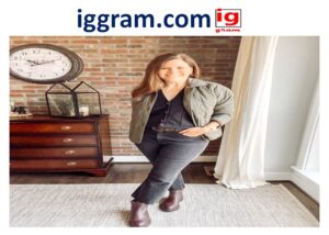 how to style Chelsea boots